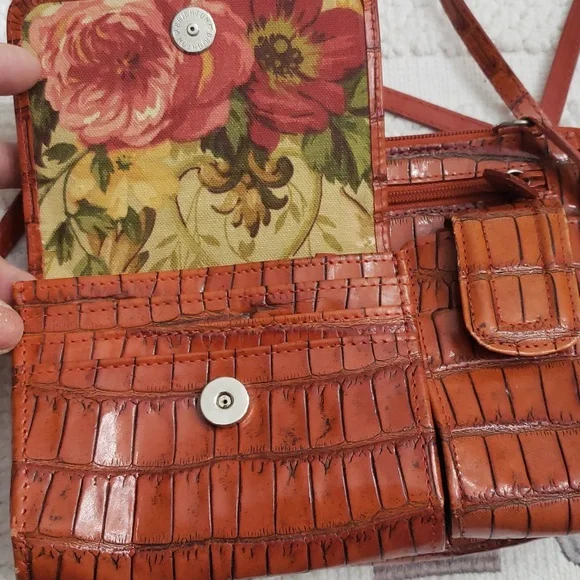 BRIGHTON ORANGE CROCODILE PATTERN CROSSBODY BAG - Picture 7 of 16